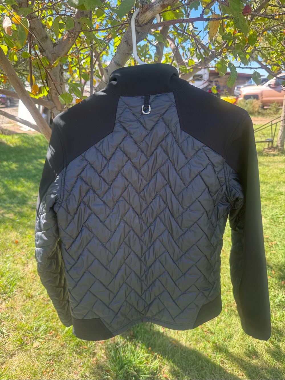 Ariat Jacket - Picture 2 of 3